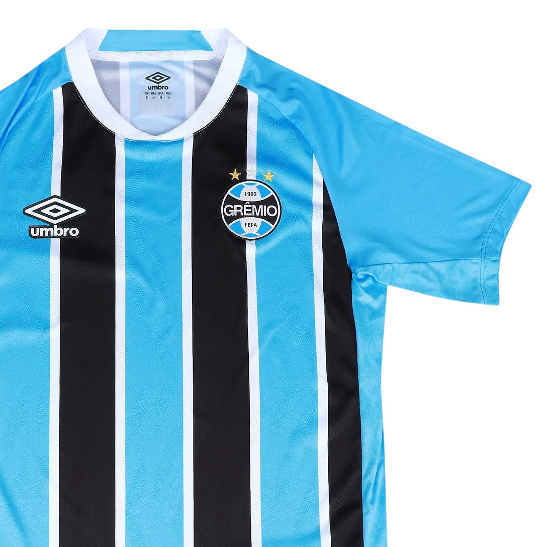 camisa-gremio-i-25-26-torcedor-umbro-masculina-azul-e-preta