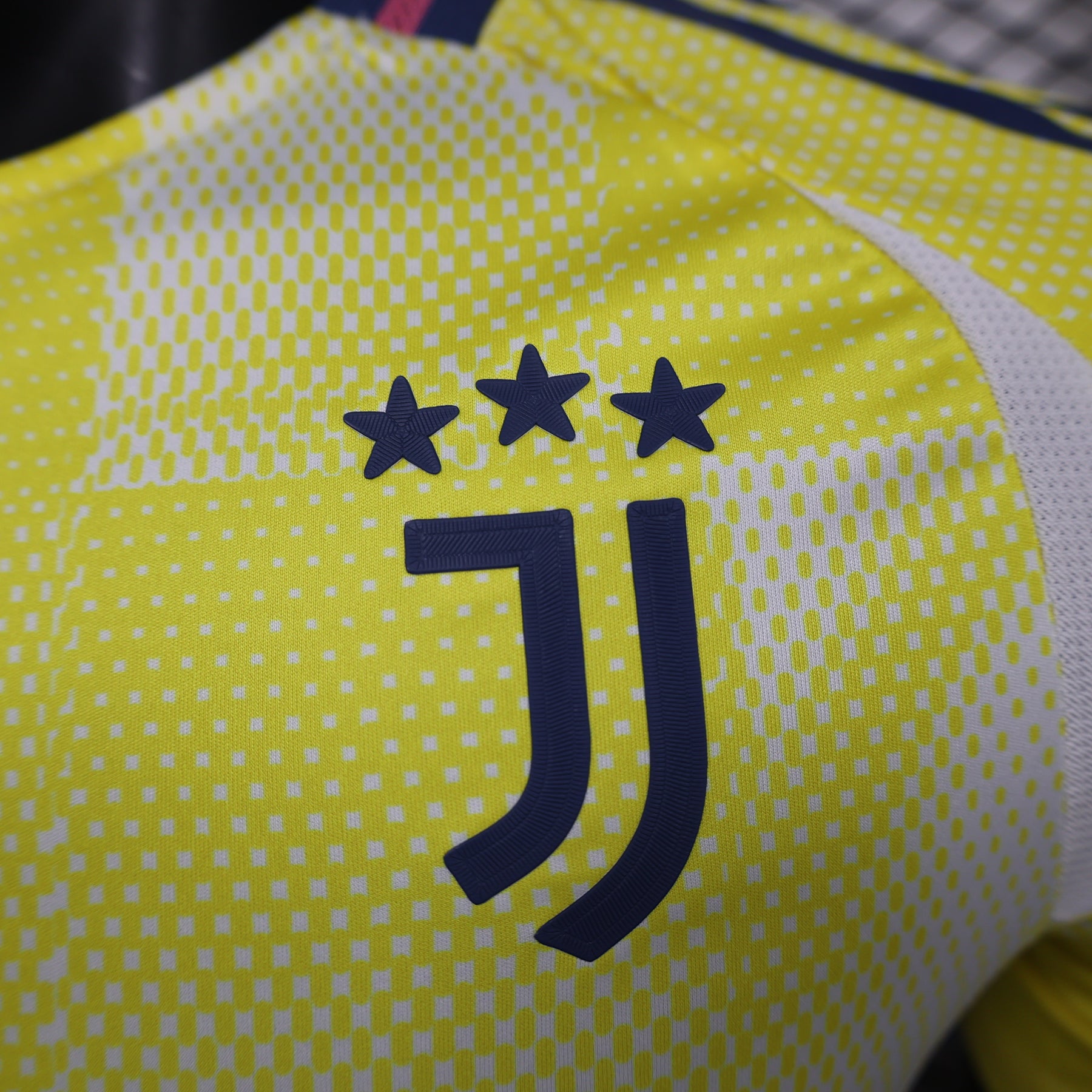 camisa-ii-juventus-24-25-jogador-adidas-masculina-amarela