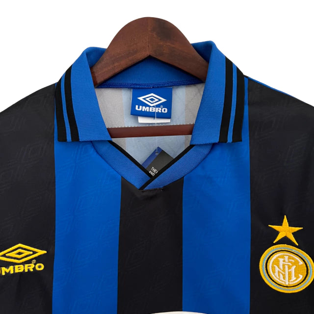 camisa-retro-inter-de-milao-1995-1996-masculina-umbro-azul-e-preta
