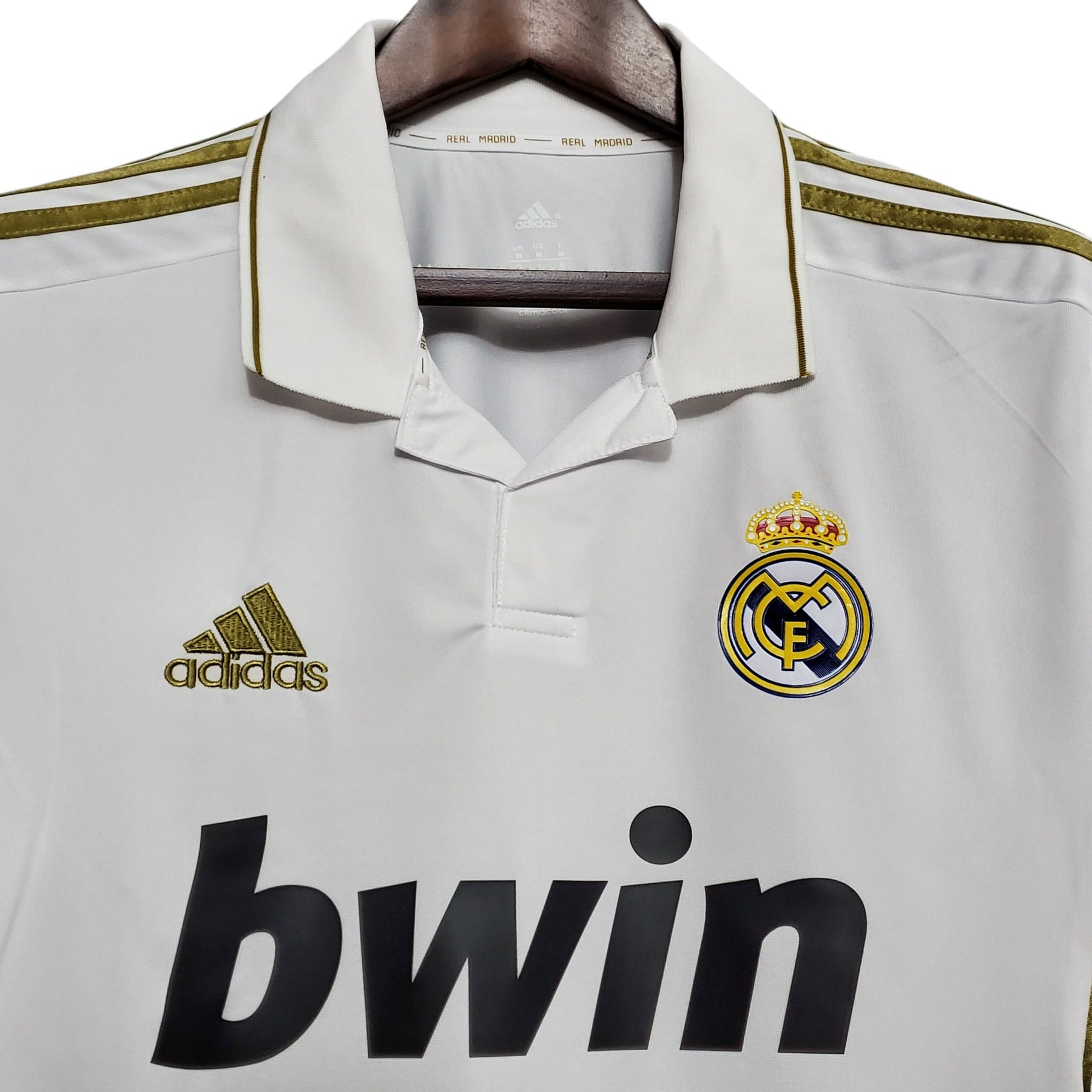 camisa-retro-real-madrid-11-12-manga-longa-masculina-adidas-branca