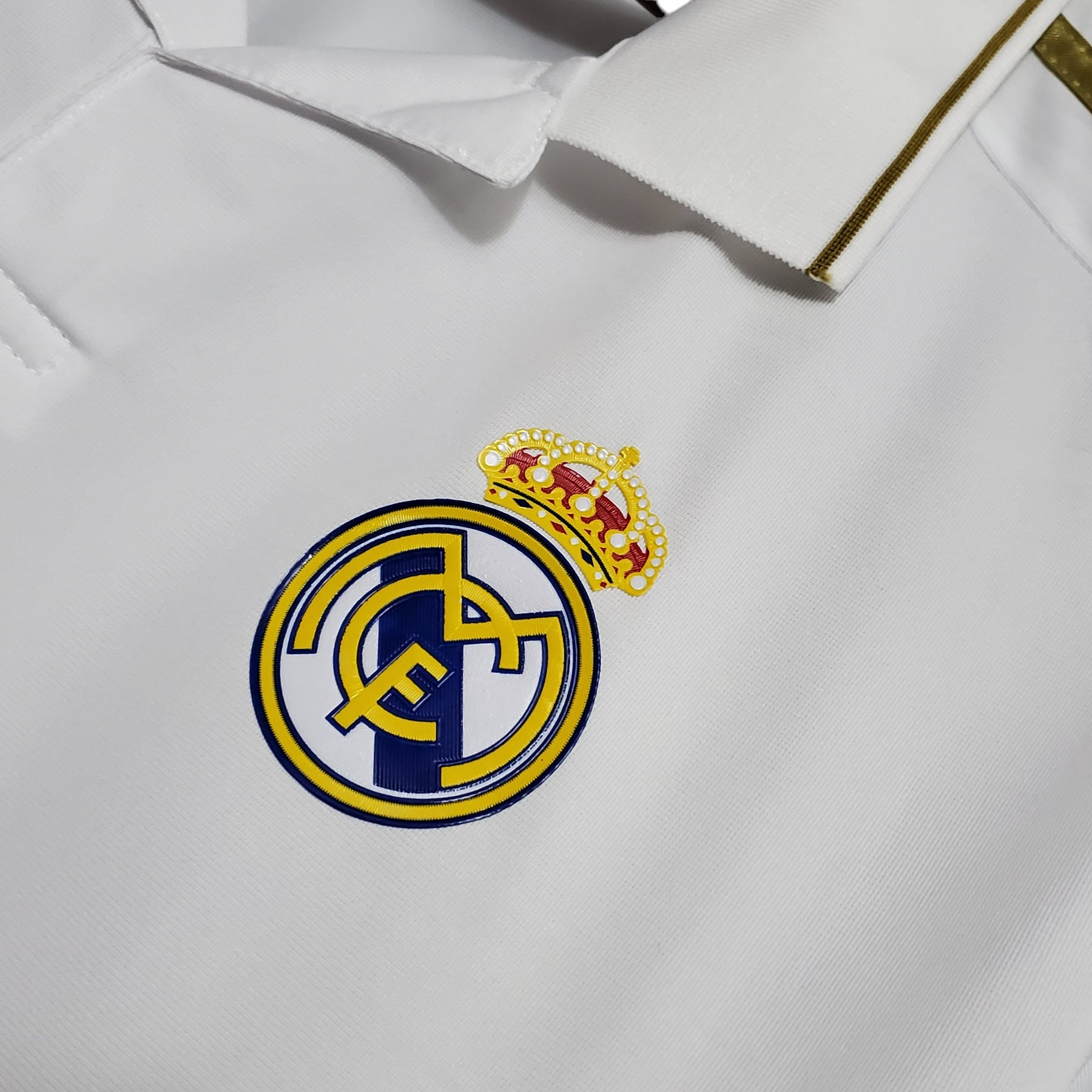 camisa-retro-real-madrid-11-12-manga-longa-masculina-adidas-branca