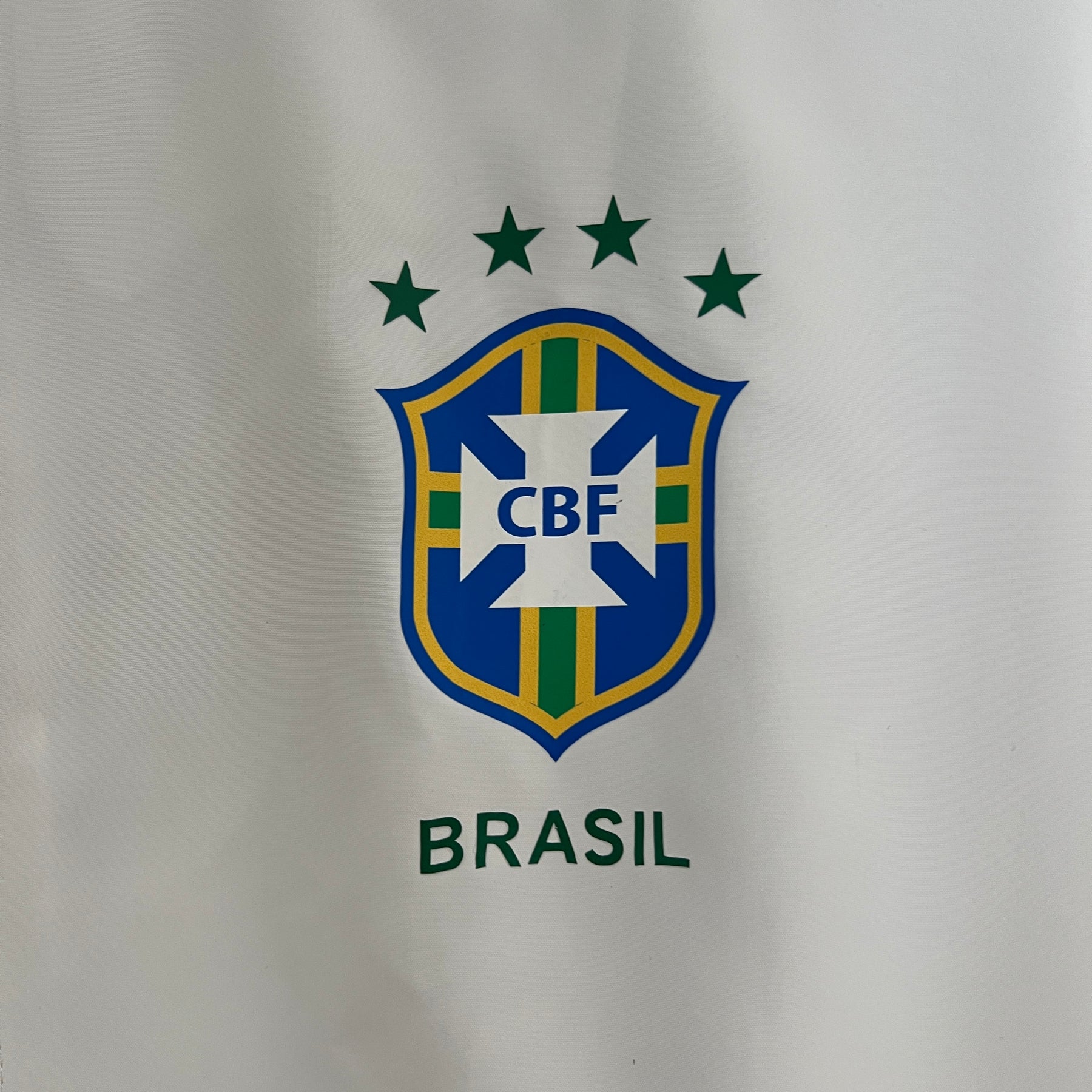 aqueta-corta-vento-selecao-brasileira-24-25-masculina-nike-branca-e-azul