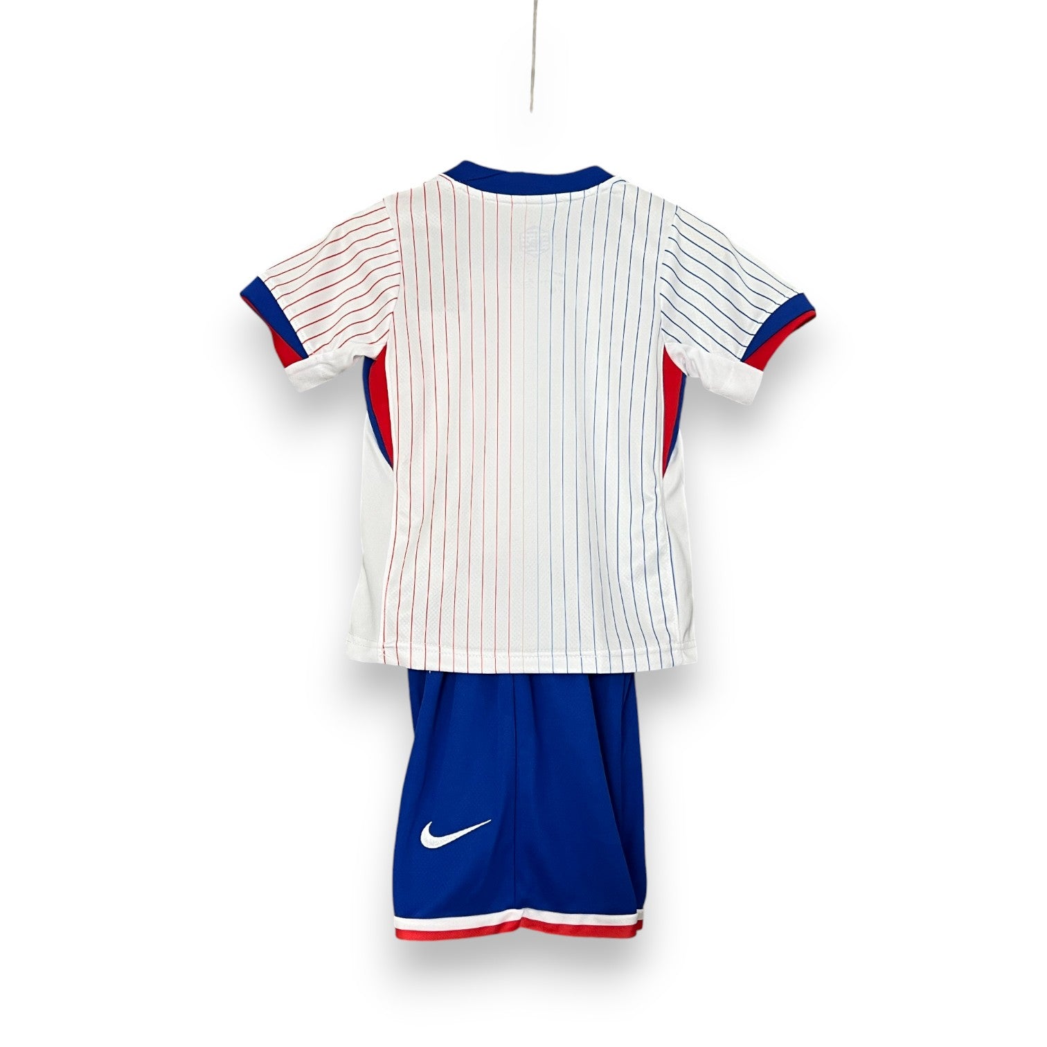 kit-infantil-selecao-da-franca-ii-24-25-nike-branco-e-azul
