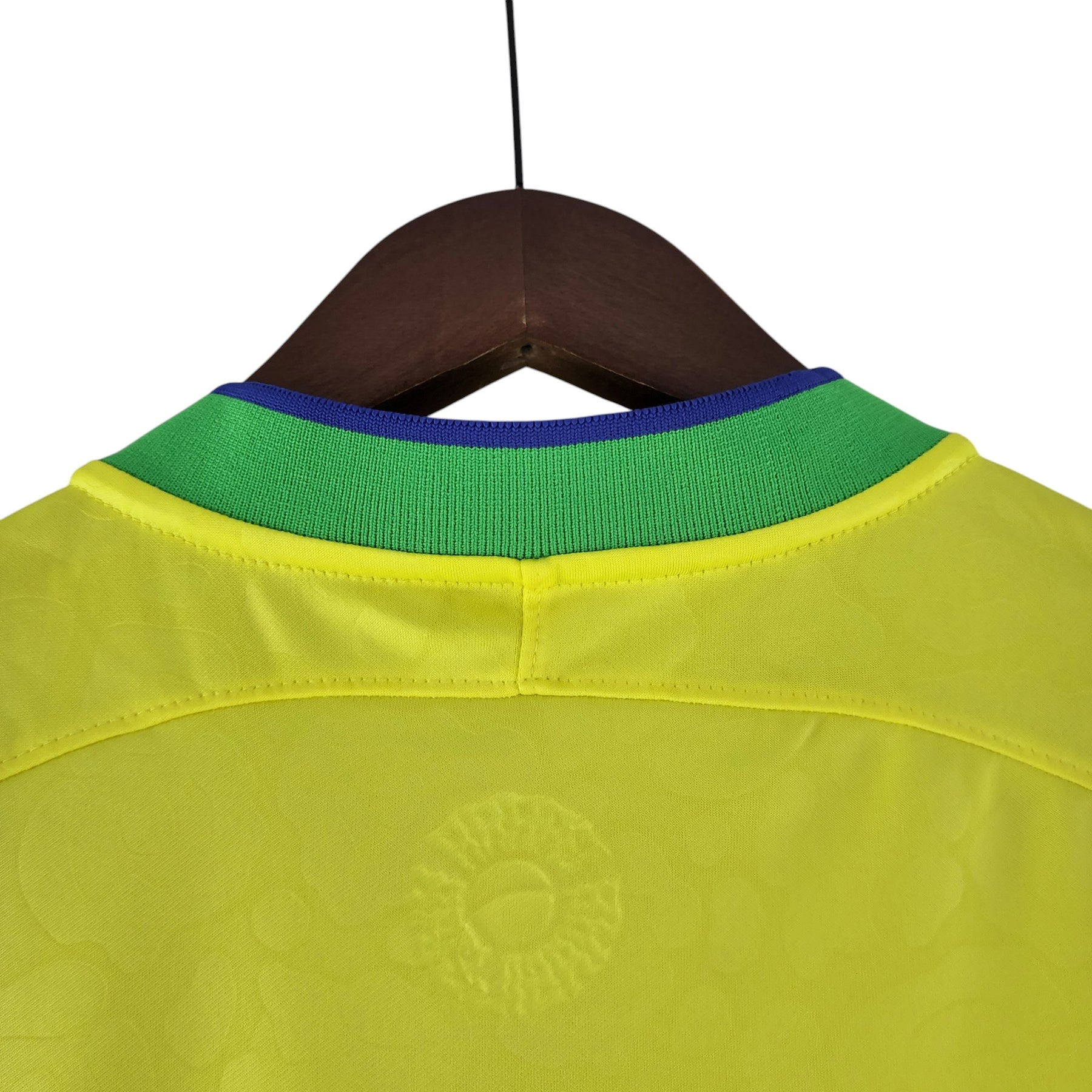 camisa-i-selecao-brasileira-2022-torcedor-nike-masculina-amarela