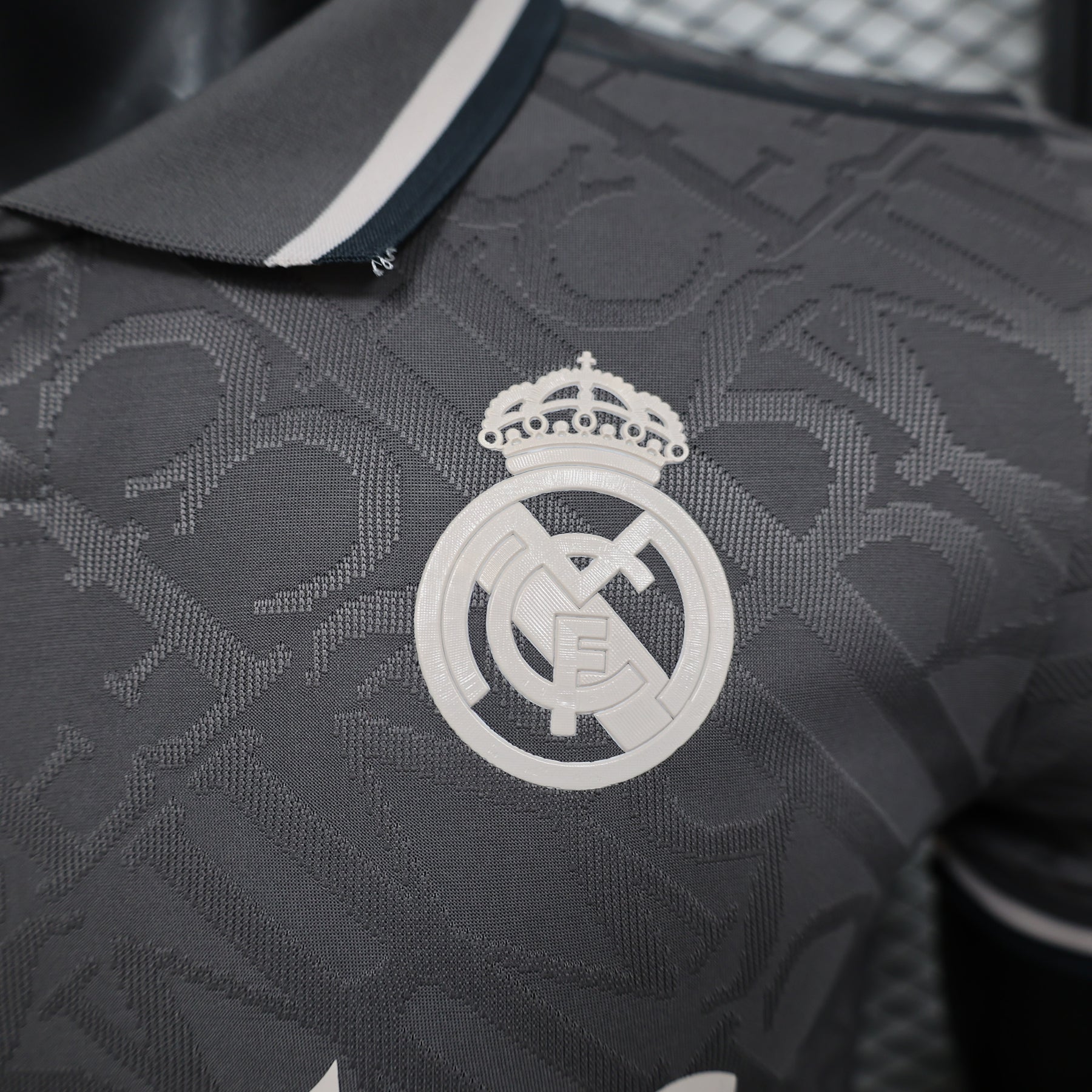 camisa-iii-real-madrid-24-25-jogador-adidas-masculina-cinza