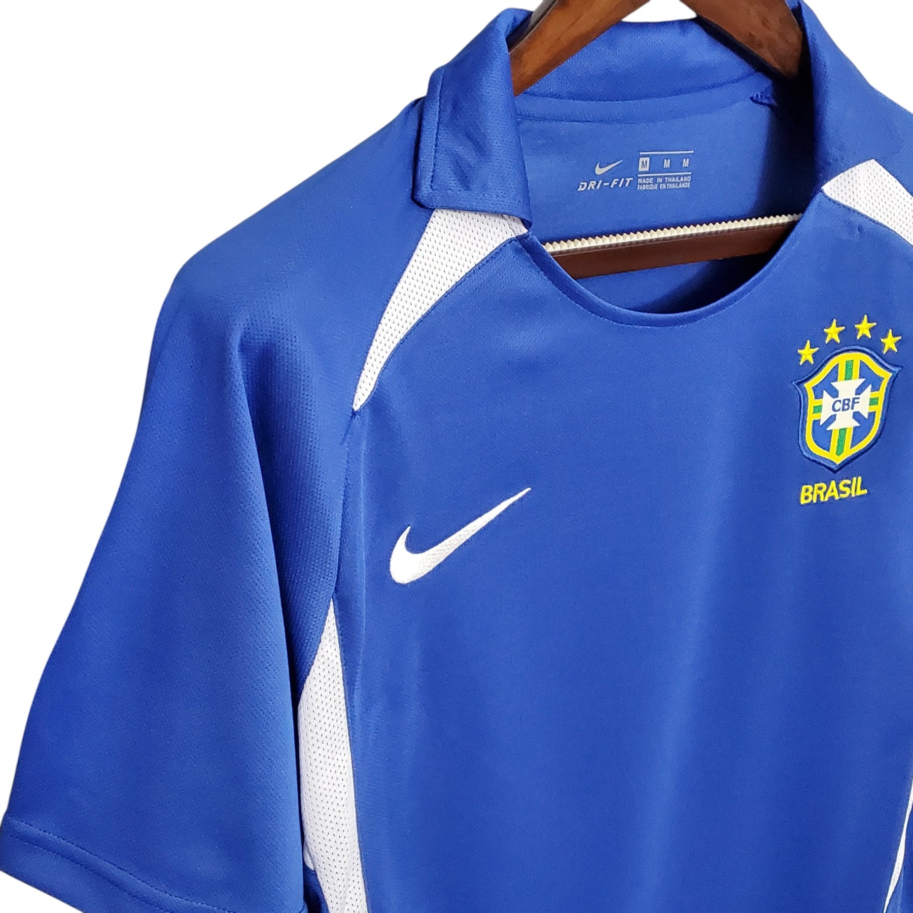 camisa-retro-2002-selecao-brasileira-nike-masculina-azul