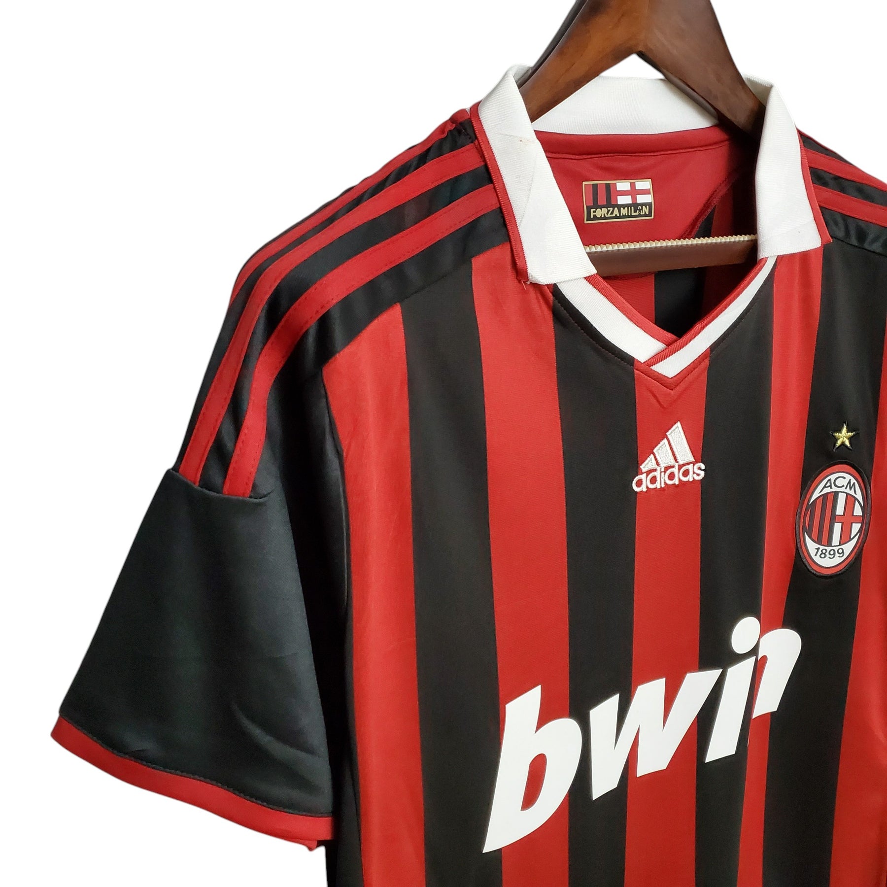 camisa-retro-ac-milan-2009-2010-masculina-adidas-vermelha-e-preta