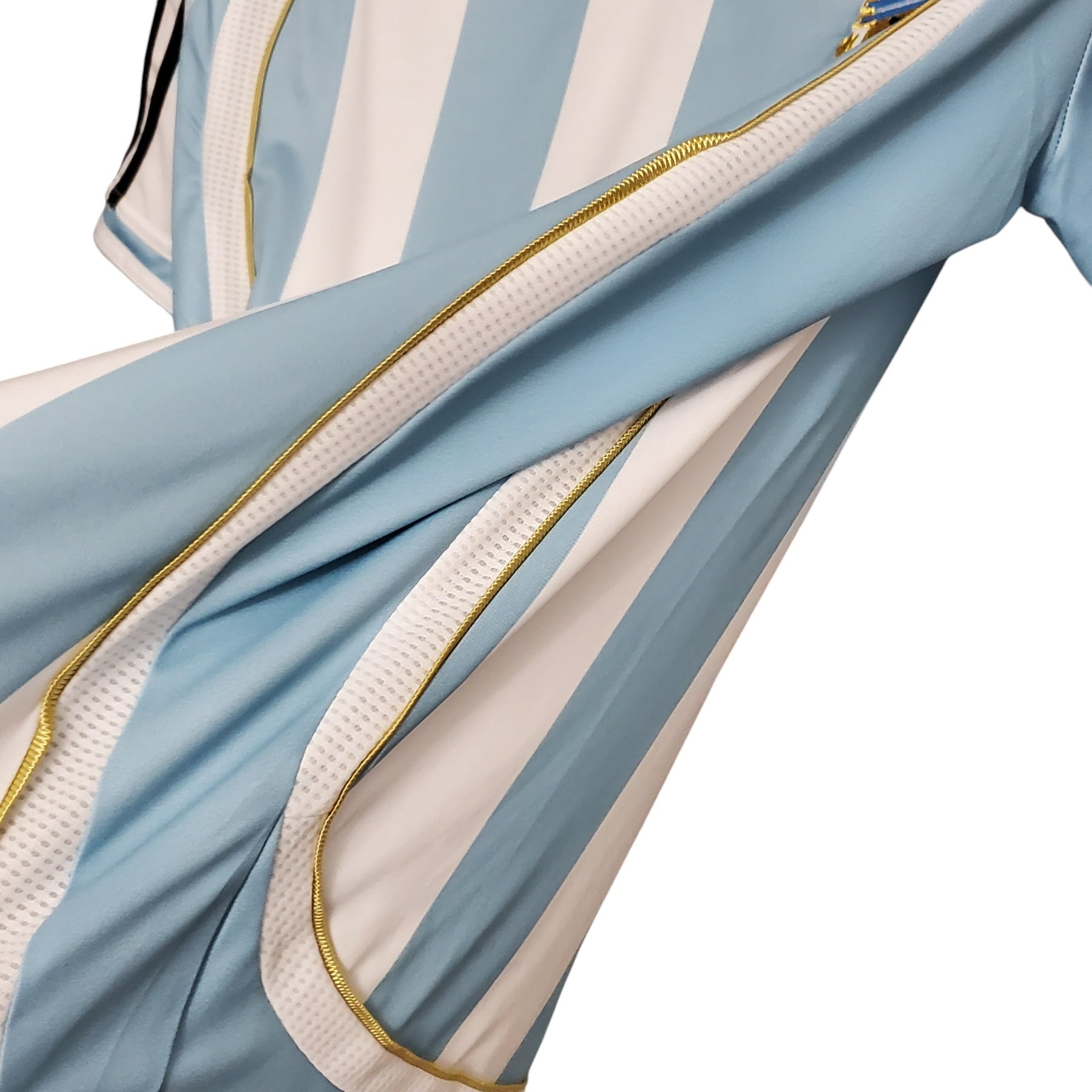 camisa-retro-argentina-2006-masculina-adidas-branca-com-detalhes-em-azul