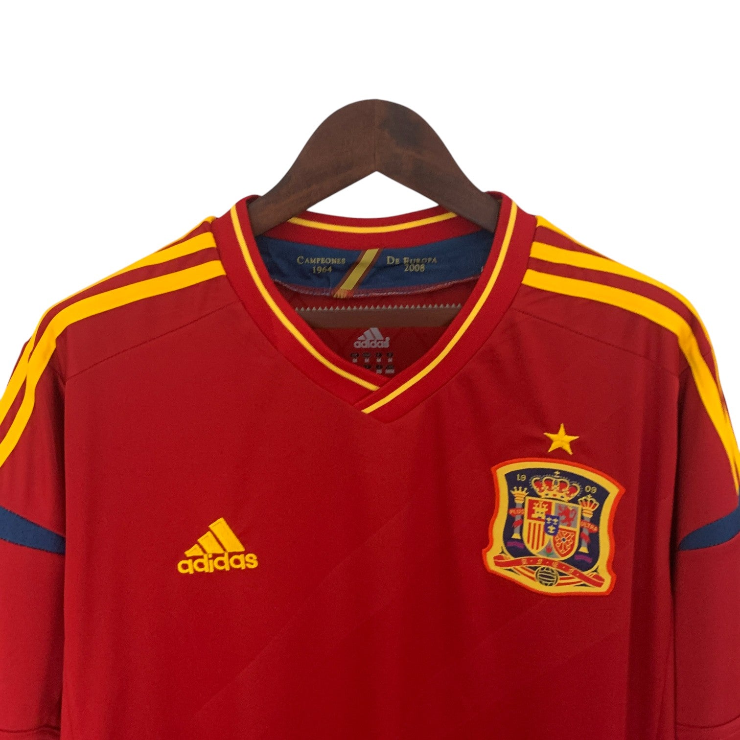 camisa-retro-espanha-2012-adidas-masculina-vermelha