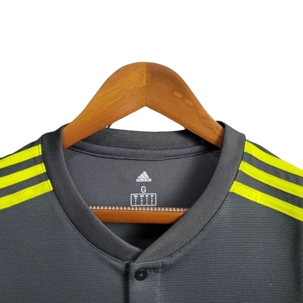 camisa-retro-flamengo-2019-2020-adidas-masculina-cinza