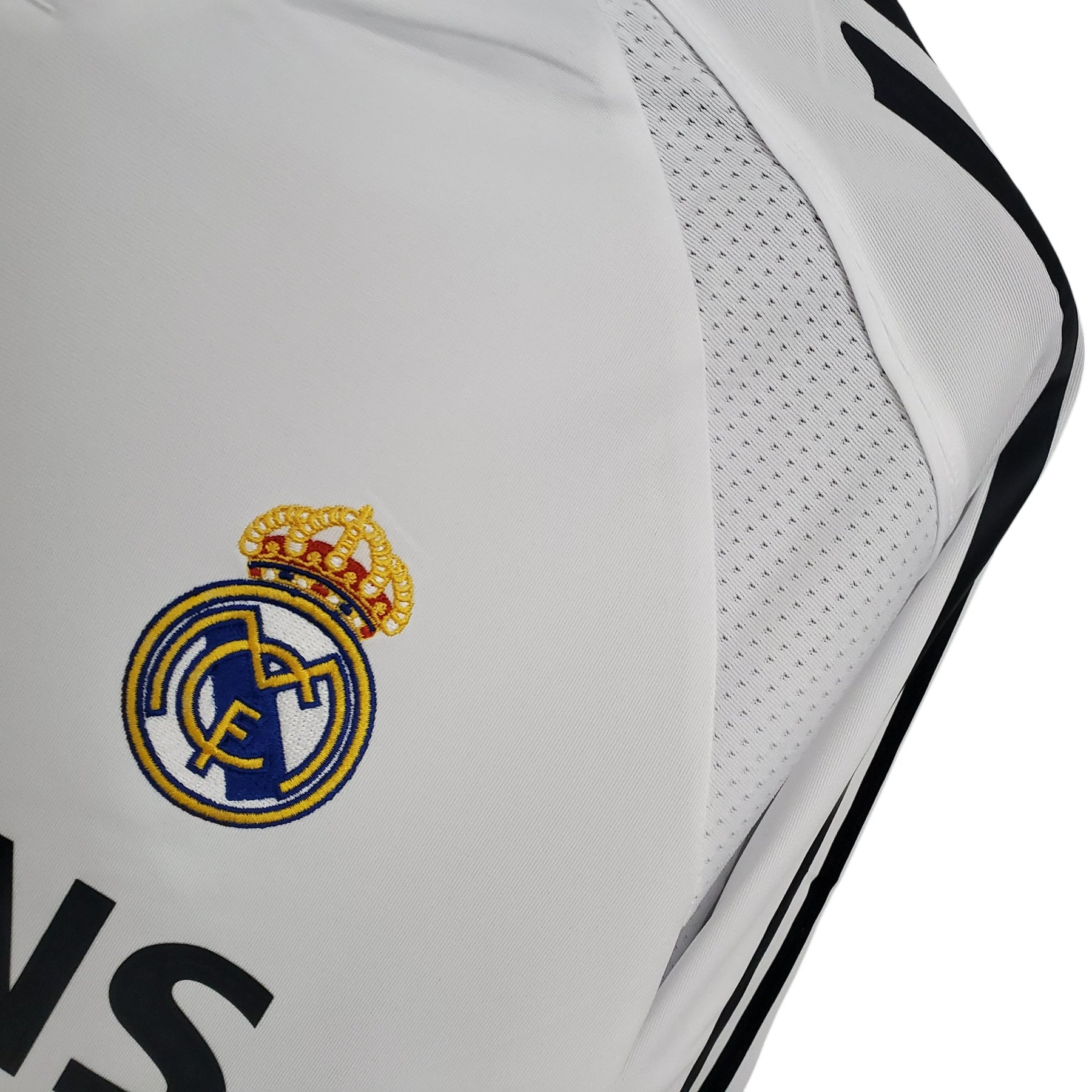 camisa-retro-real-madrid-05-06-manga-longa-masculina-adidas-branca