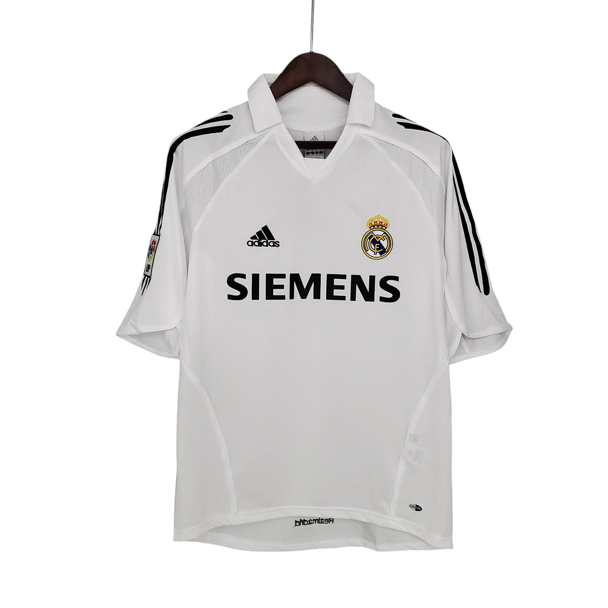 camisa-retro-real-madrid-05-06-masculina-adidas-branca