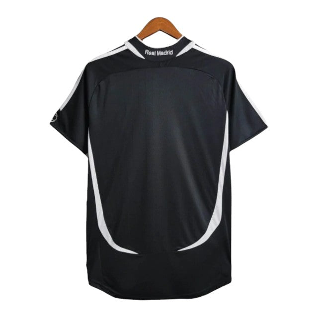 camisa-retro-real-madrid-06-07-masculina-adidas-preta