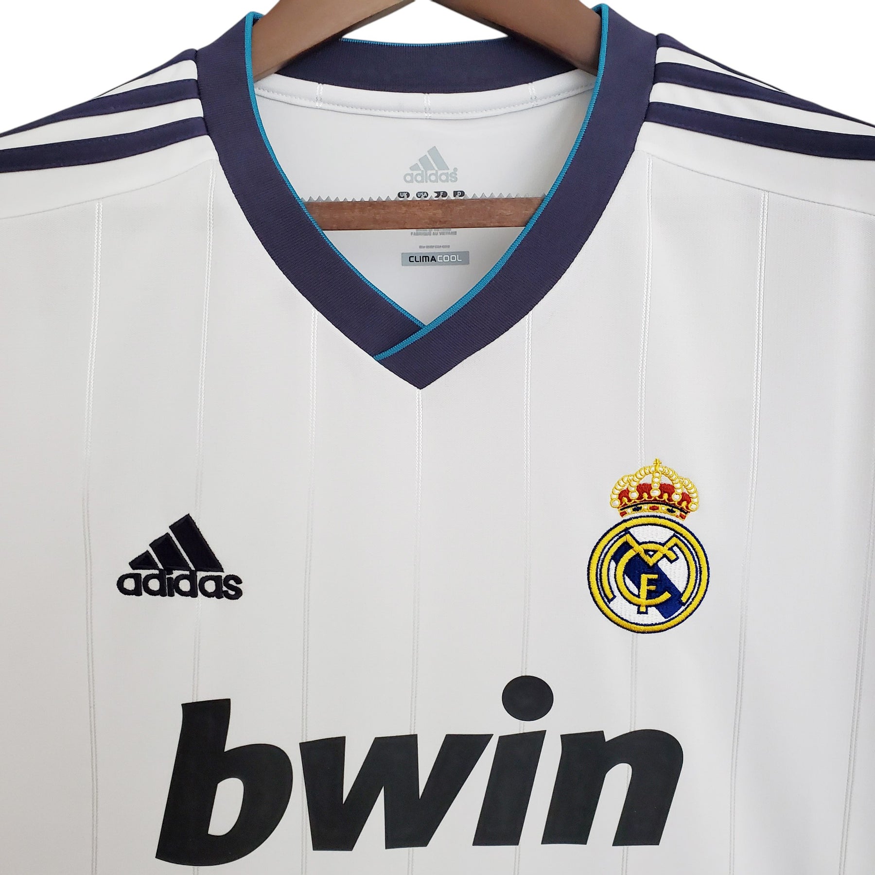 camisa-retro-real-madrid-12-13-masculina-adidas-branca