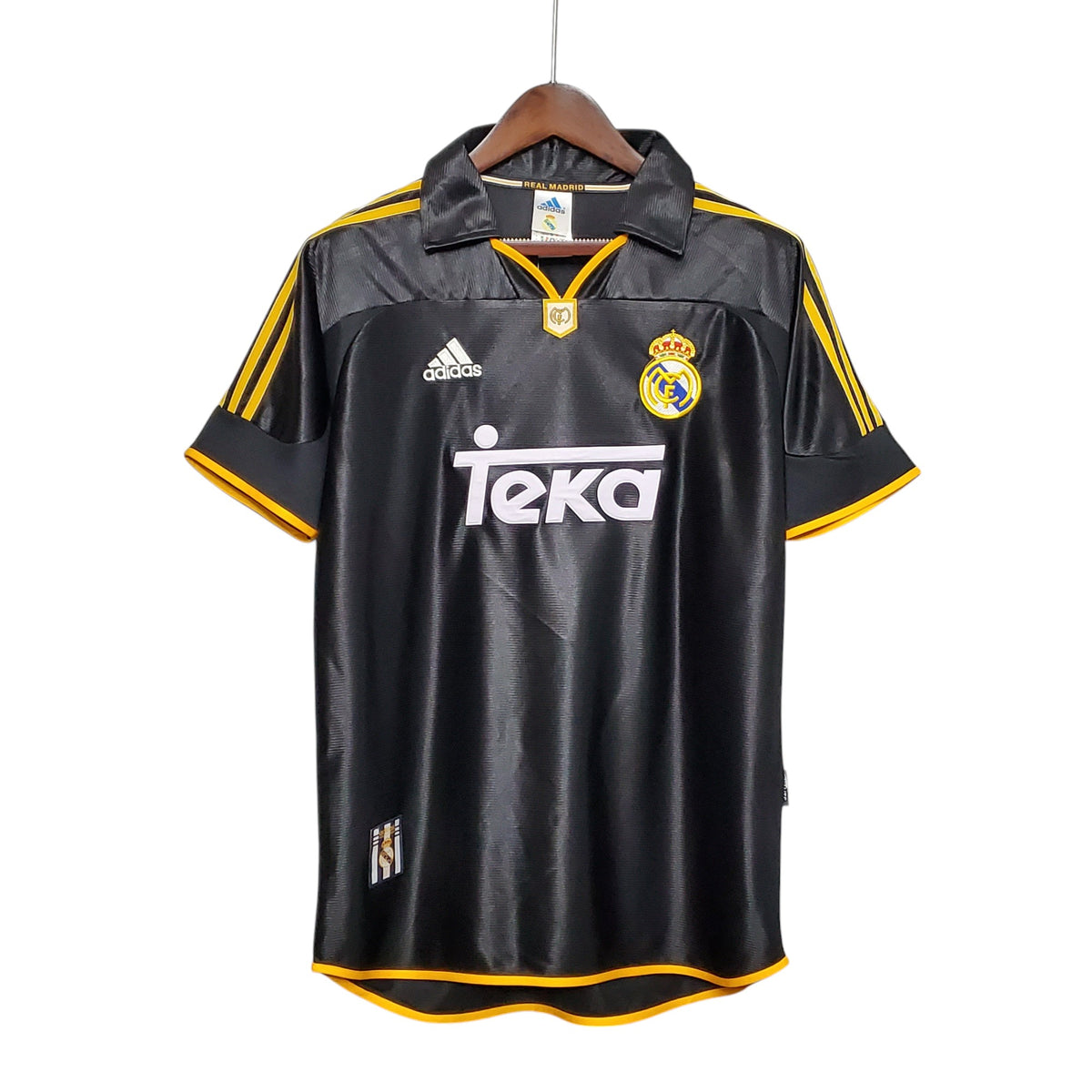 camisa-retro-real-madrid-98-99-masculina-adidas-preta