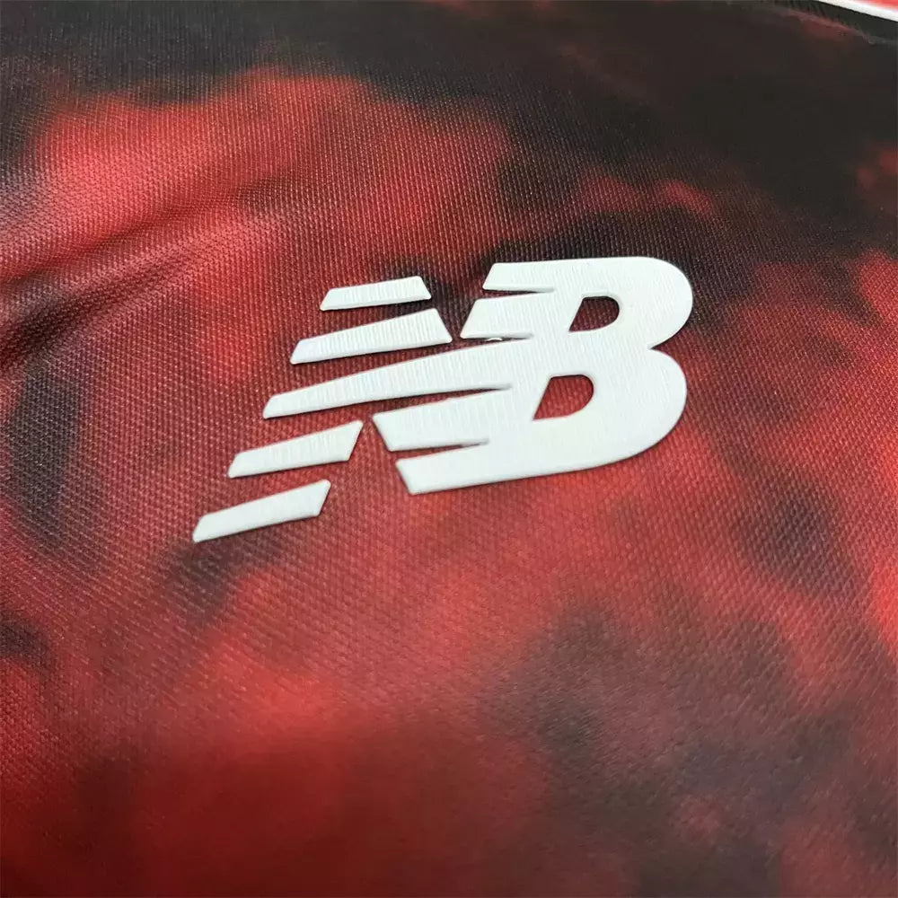 camisa-s-o-paulo-iii-24-25-jogador-new-balance-masculina-vermelha-com-detalhes-em-preto